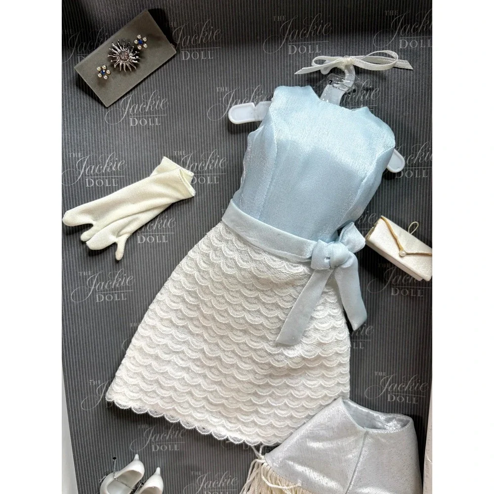 Franklin Mint Jackie Doll State Visit to Mexico Outfit Accessories Set NIB - Picture 3 of 5